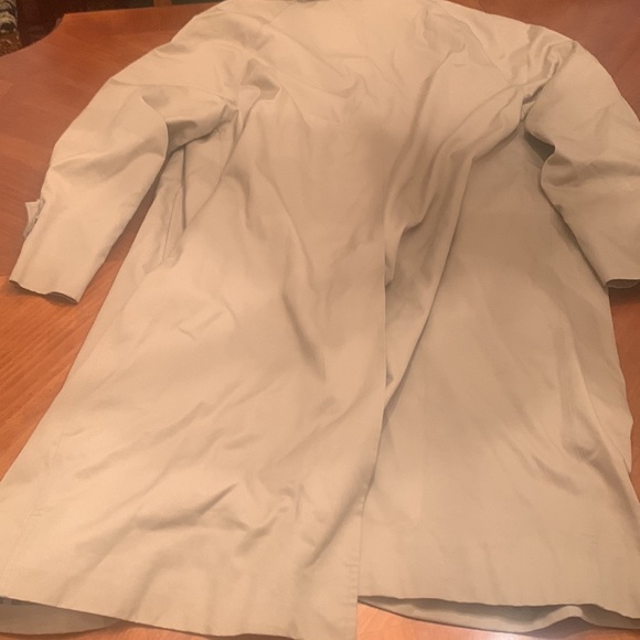 Burberry Overcoat - Picture 8 of 12